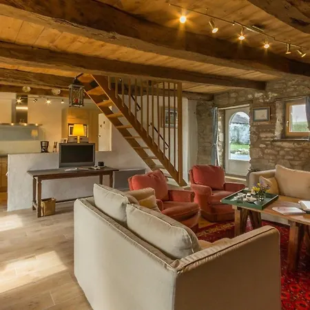 Charmante Maison De Paludier à Guérande, Proche Mer, Jardin, Tyrolienne, Wifi, Canal+, équipements Bébé - Fr-1-306-1102